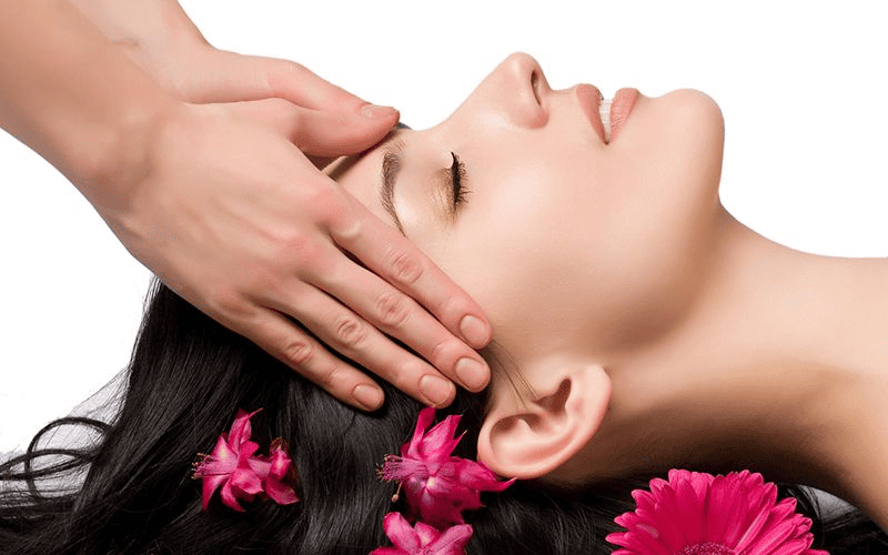 Massage giảm đau đầu